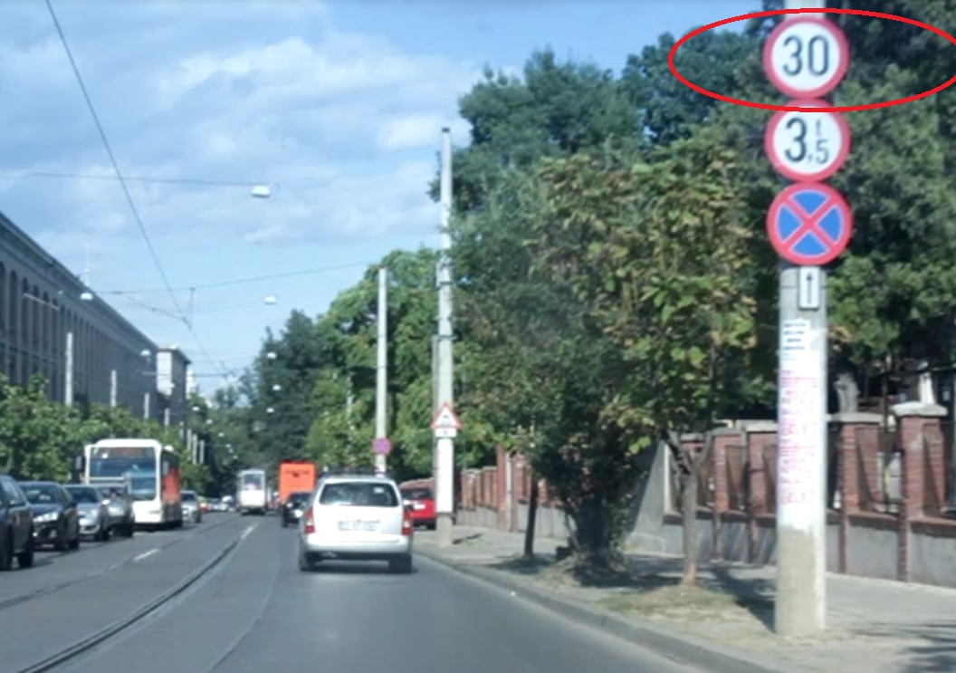 Pe Bulevardul regina Maria din Capitala limita de viteza este de 30 de kilomatri la ora