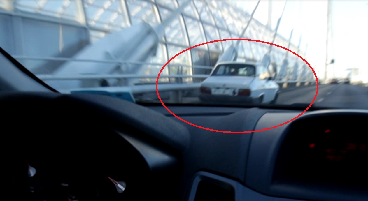 Este cunoscut faptul ca pe Pasajul Basarab se circula cu viteza mare