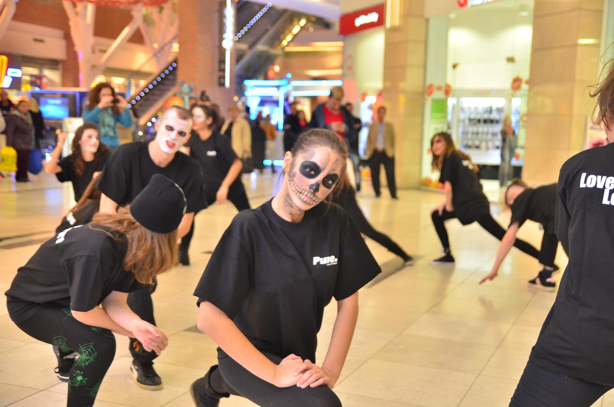 Alexandra a intrat in coma dupa ce a fost depistata cu meningoencefalita