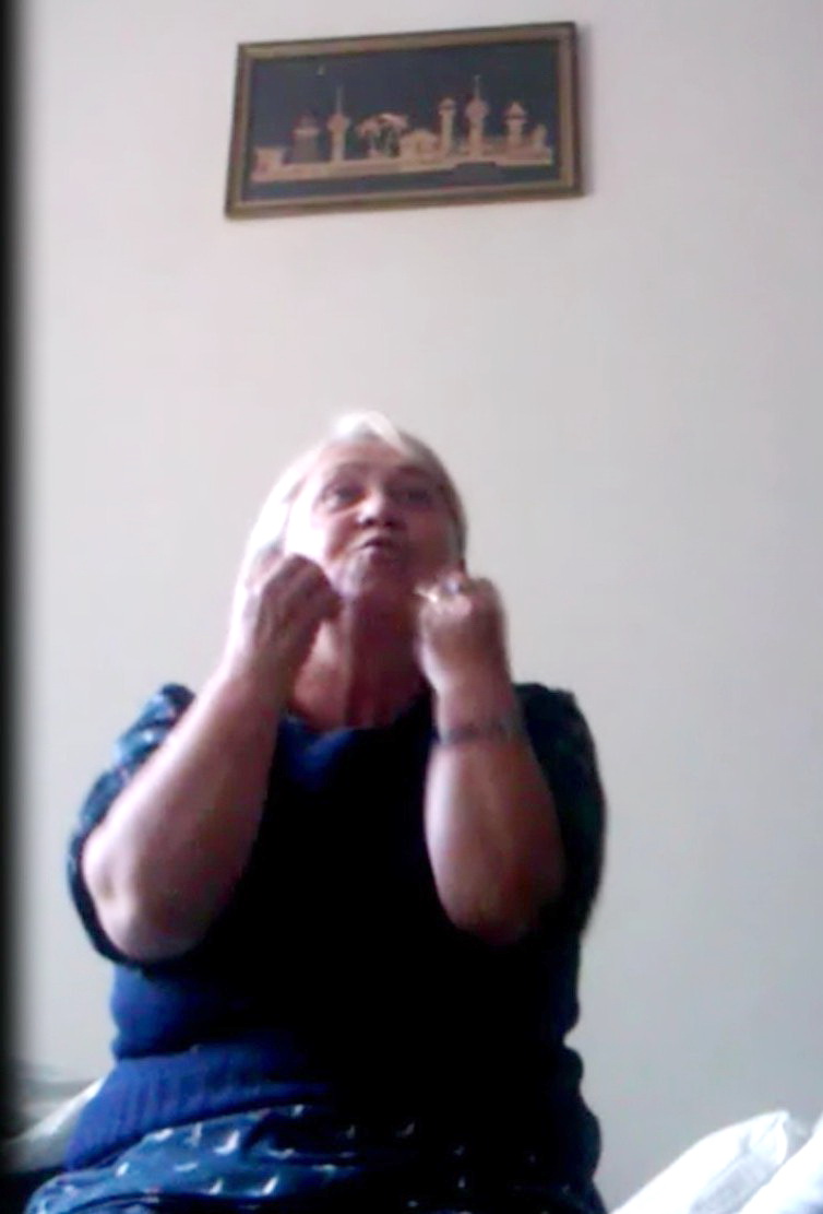 Bunica sustine ca avut grija de nepoteii ei ca de ochii din cap