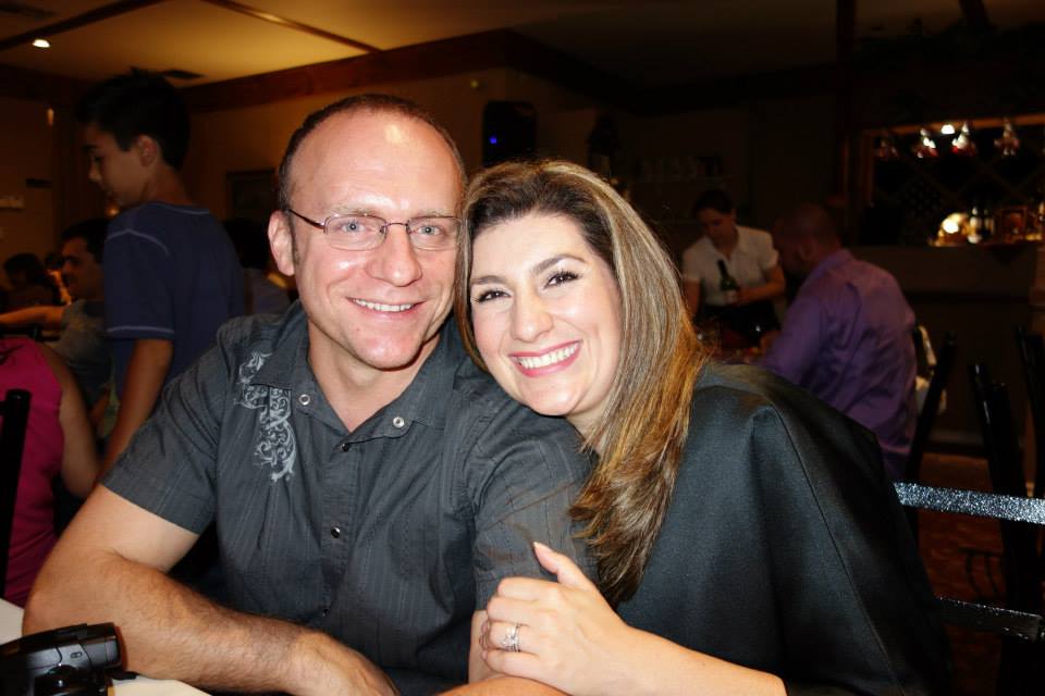 Ady si Monica (din Mexic) traiesc o frumoasa poveste de iubire