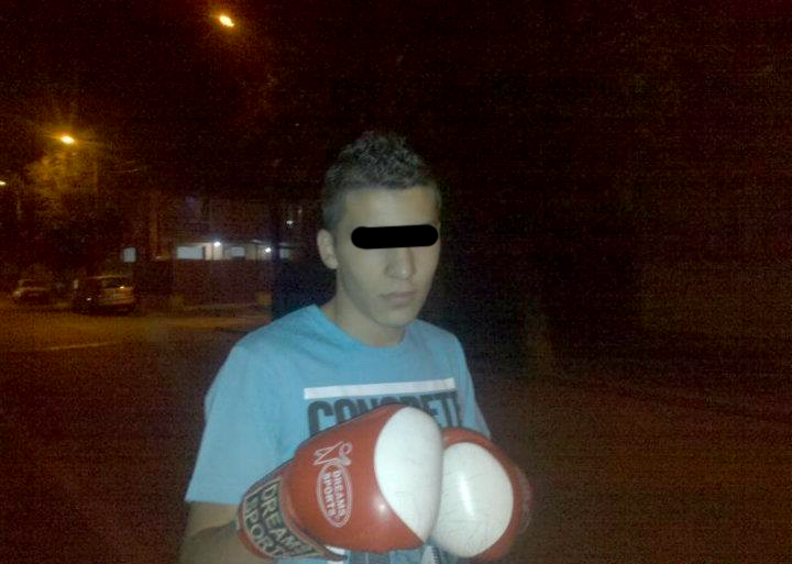 Baiatul lui Sile Camataru sufera pentru ca tatal sau este inchis (foto:facebook)