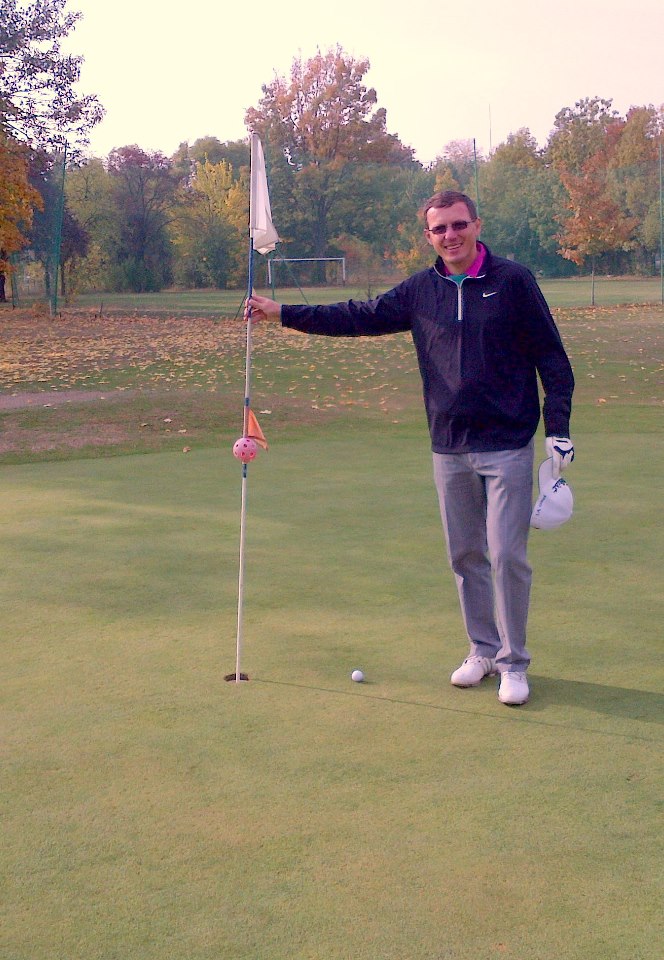 Dragos Tanase viseaza sa devina un excelent jucator de golf