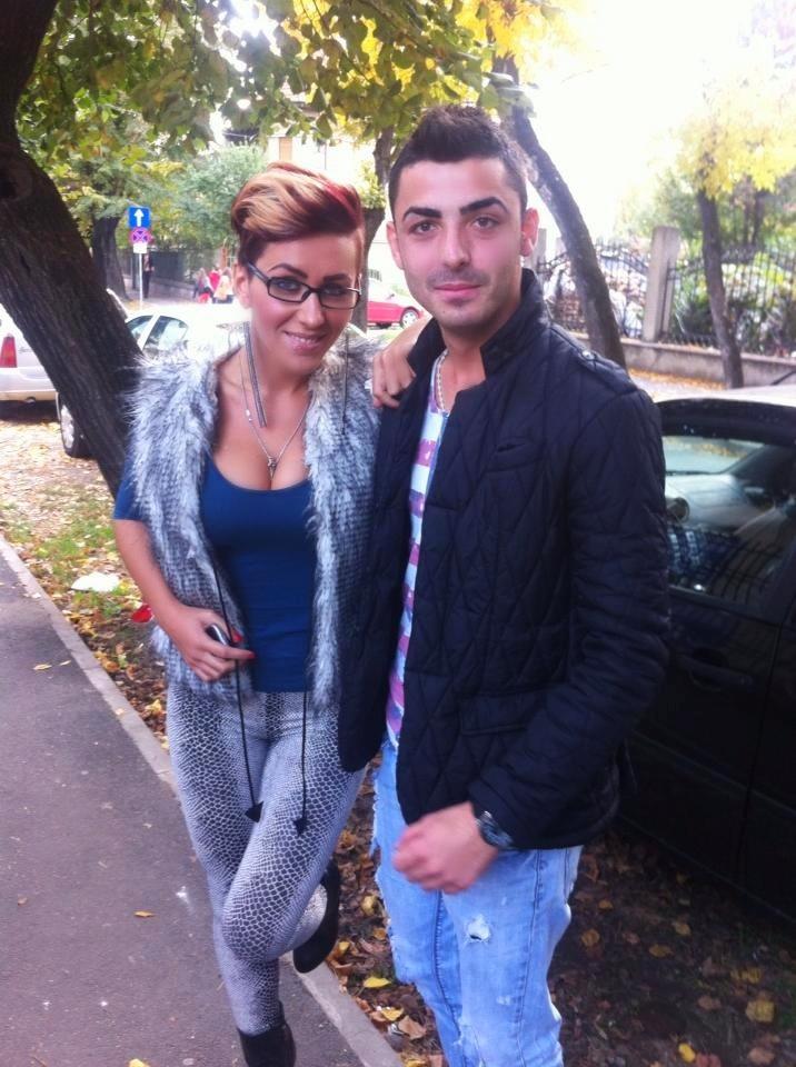 Dana si-a facut suvite blonde pentru nunta surorii ei