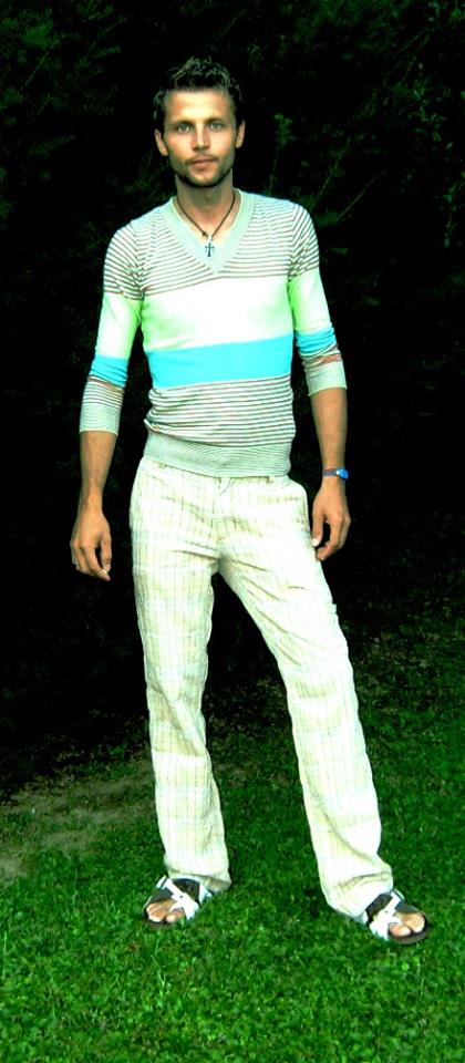 Tanarul isi doreste d emic sa ajunga in spatiu