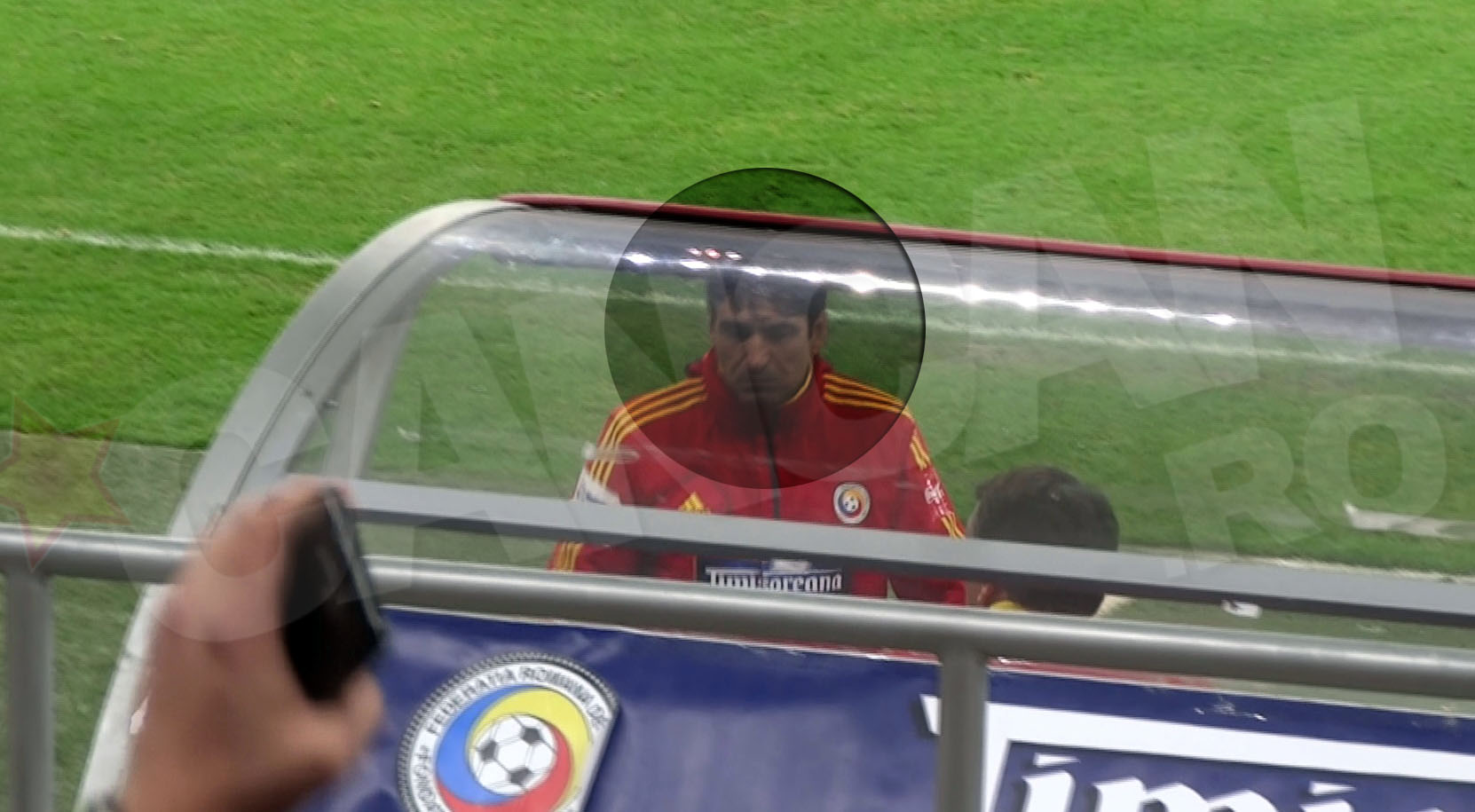 Selectionerul s-a luat si de cei de pe banca