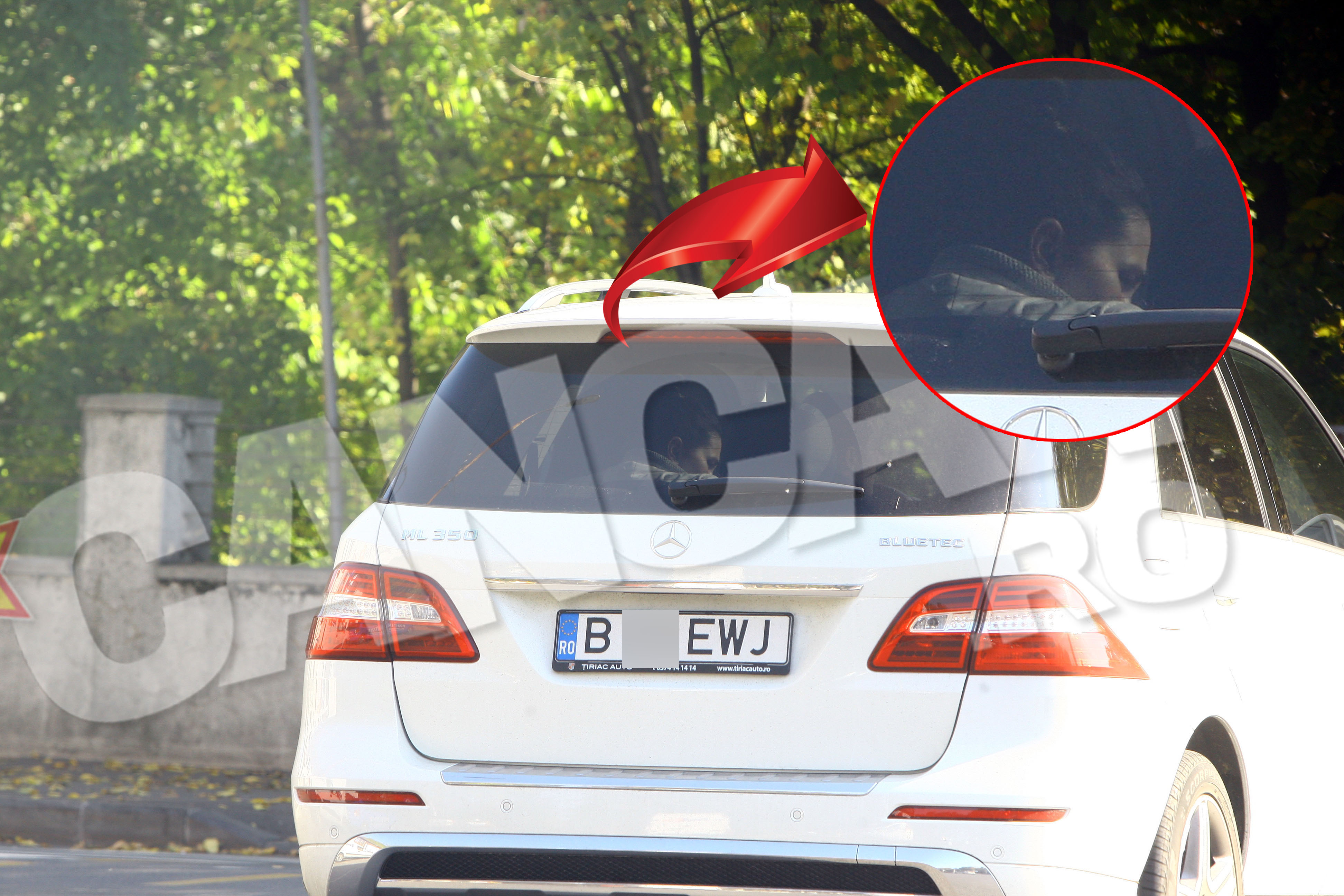 Dupa nastere, Elena Basescu a stat departe de blitul aparatelor de fotografiat