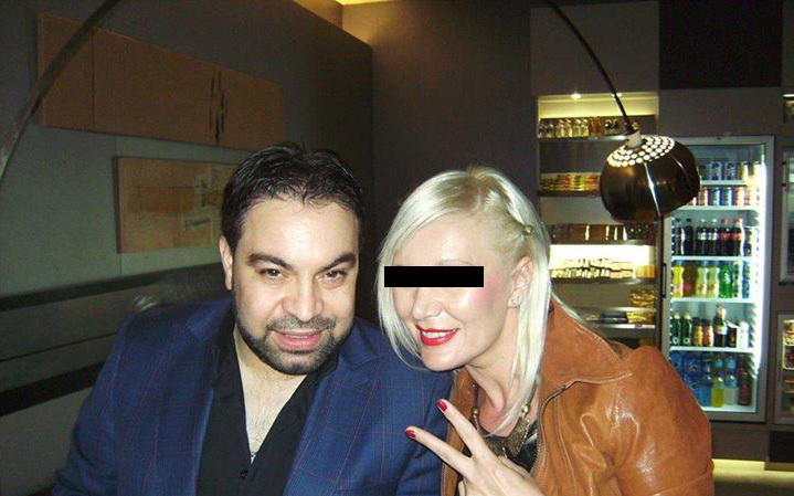 Florin Salam s-a simtit bine in compania acestei tinere