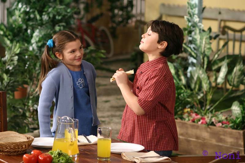 Inainte de concursul international de muzica, el a facut furori intr-o reclama