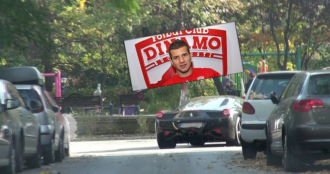 George Tucudean isi etaleaza pe unde apuca bijuteria pe patru roti