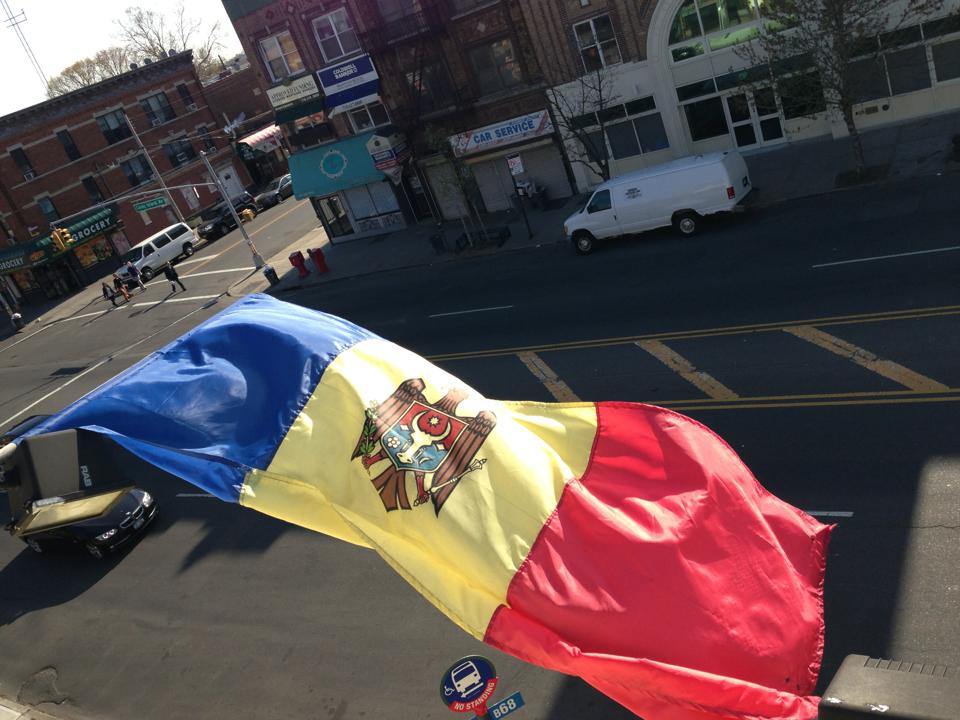 Steagul Moldovei flutura deasupra stabilimentului
