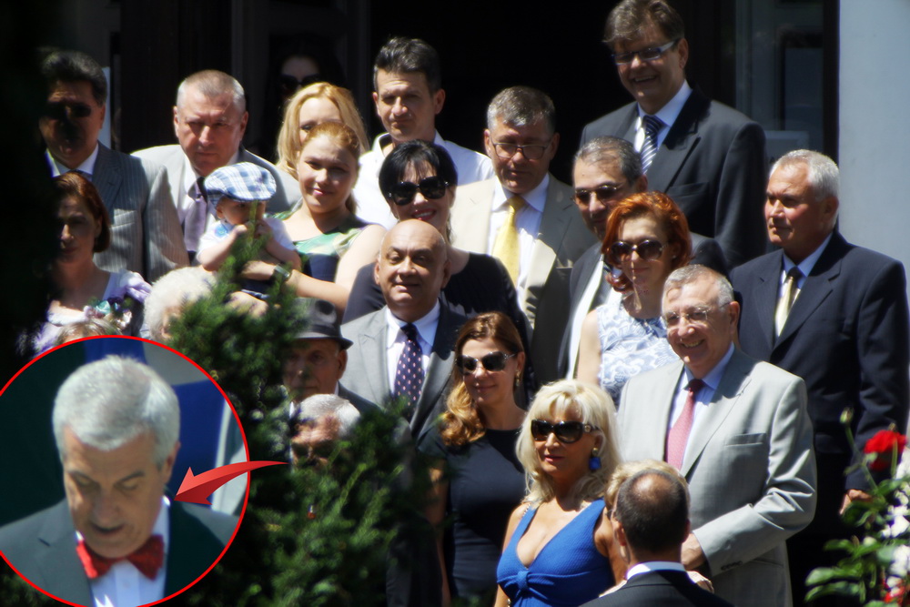 Tariceanu si sotia sa la cununia civila organizata in vara