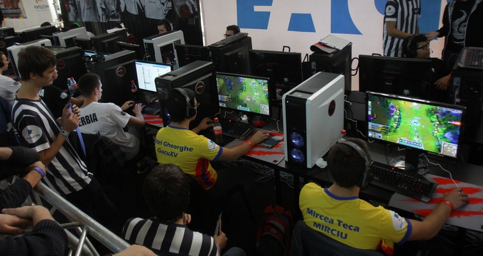 Cei mai tari gameri din lume s-au reunit la Bucuresti