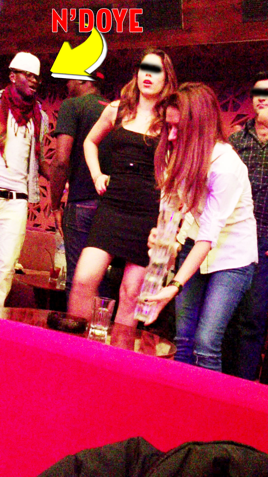 La iesirea din club. O imagine obisnuita pentru N Doye