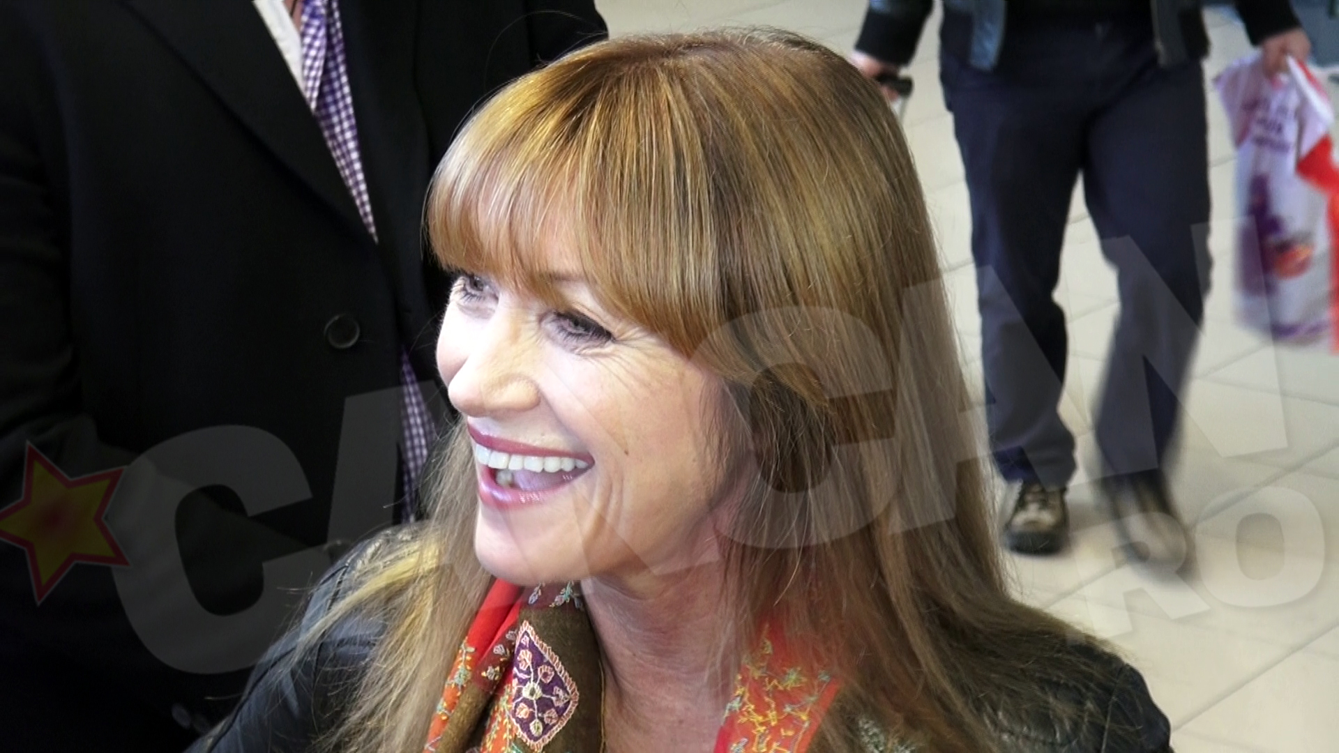 Anii au trecut frumos peste Jane Seymour, insa i-au lasat riduri pe chip