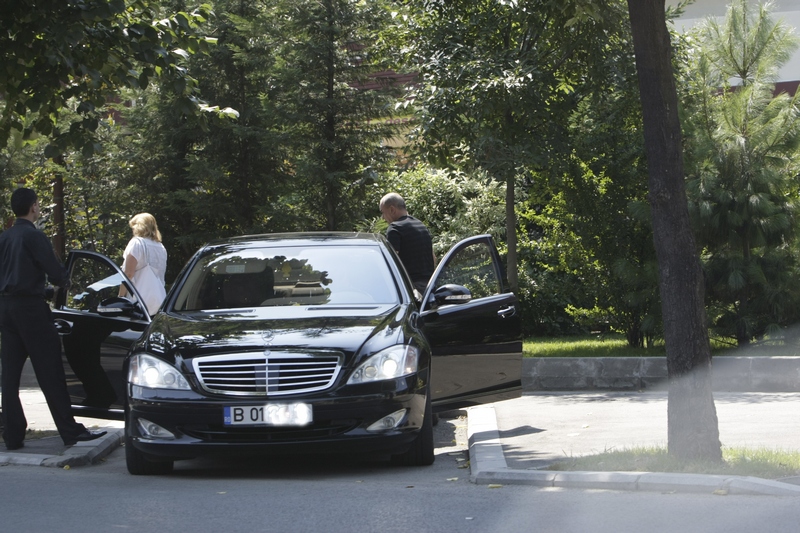 Gigi Netoiu are trecut in declaratia de avere mai multe vehicule, printre care si o limuzina Mercedes S500