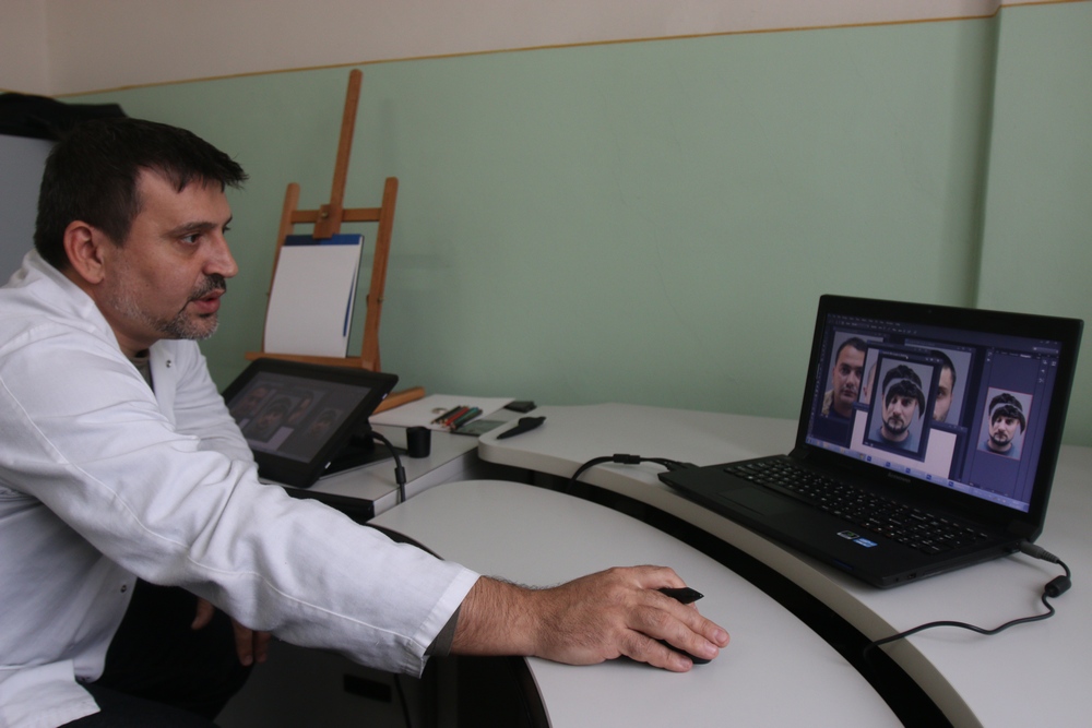 Durata realizarii unui portret poate dura chiar si cateva ore, in functie de complexitatea cazului si informatiile martorilor