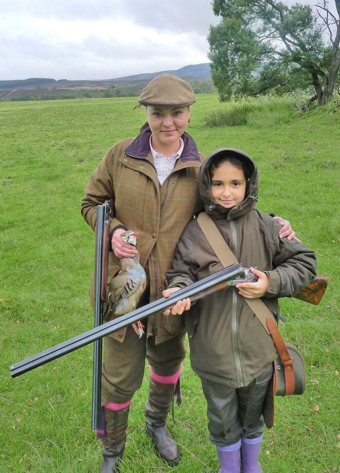 Fiica ei ii calca pe urme, ea fiind in prezent la stadiul de 