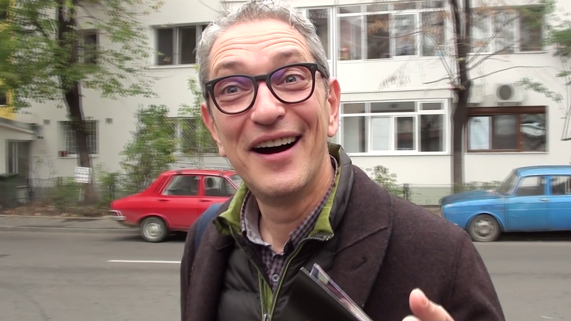 Reactia geniala a lui Andrei Zaharescu cand a fost intrebat daca a petrecut o noapte frumoasa: 