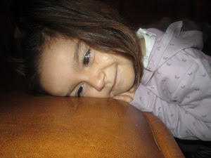 Stefania este mai tot timpul trista