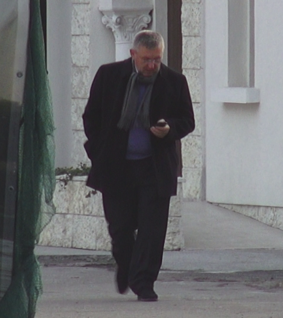 In drum spre masina, jurnalistul si-a