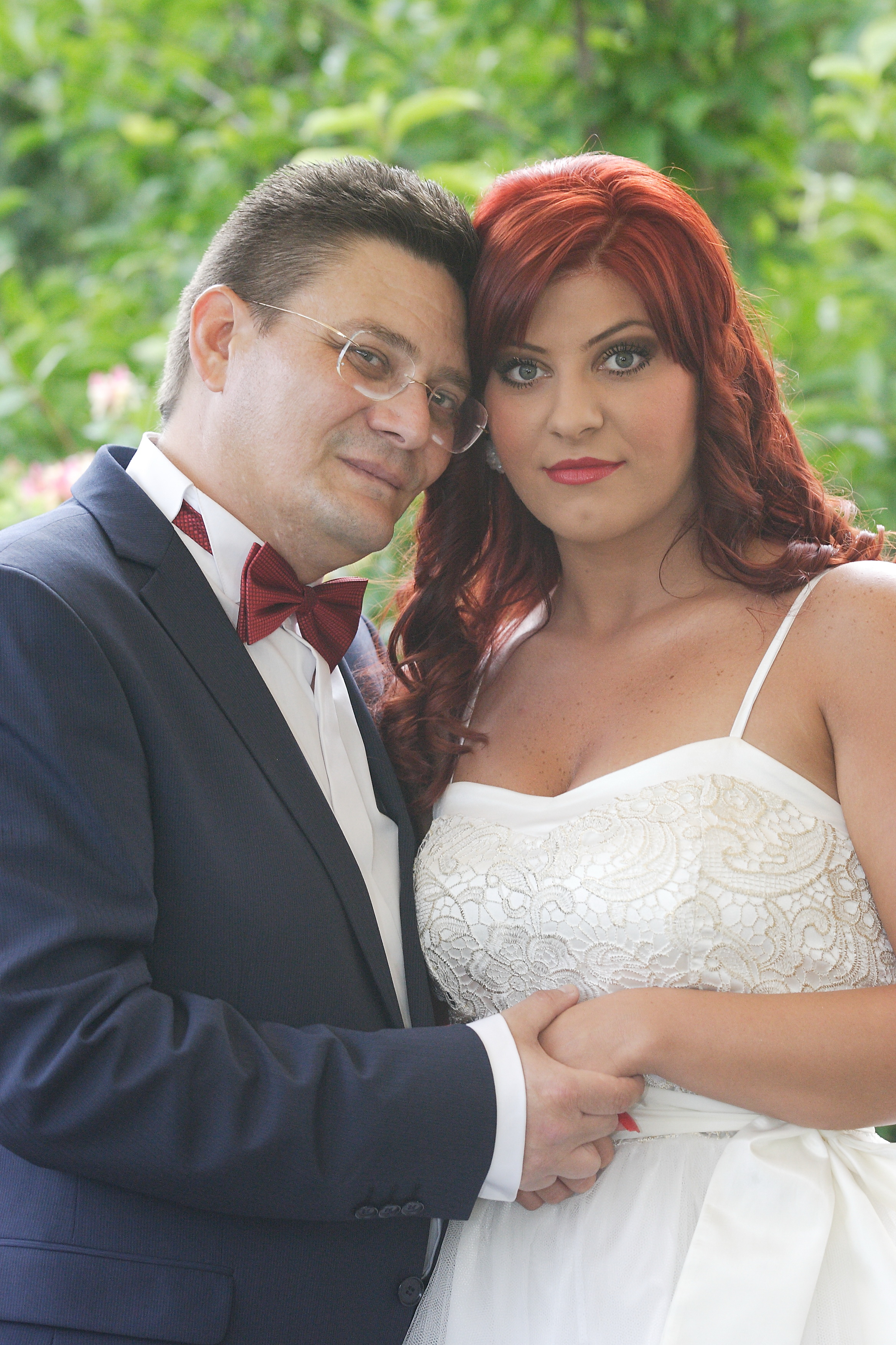 Balasescu a dat-o pe tanara in judecata