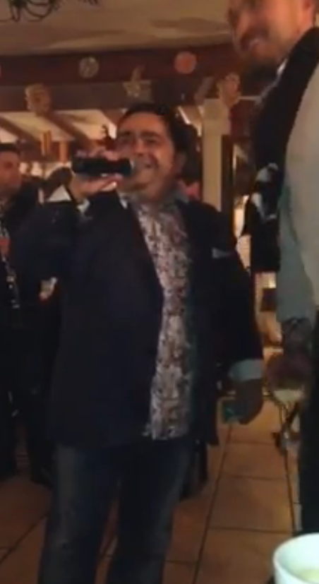 Adi Minune i-a cantat baiatului doctorului Ciomu