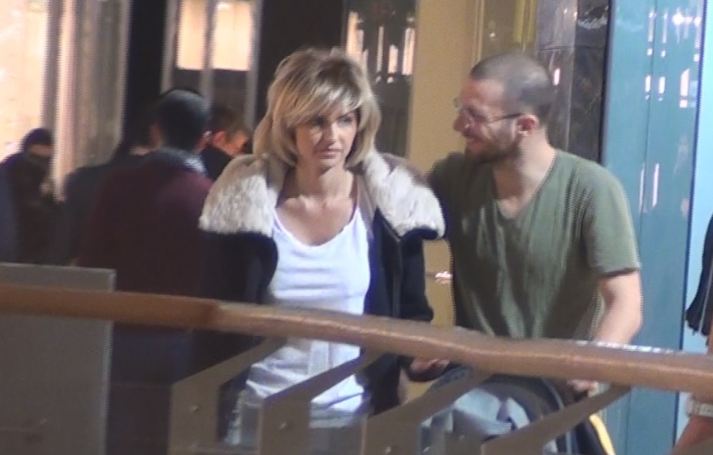 Oana a refuzat sa fie sarutata de iubitul ei