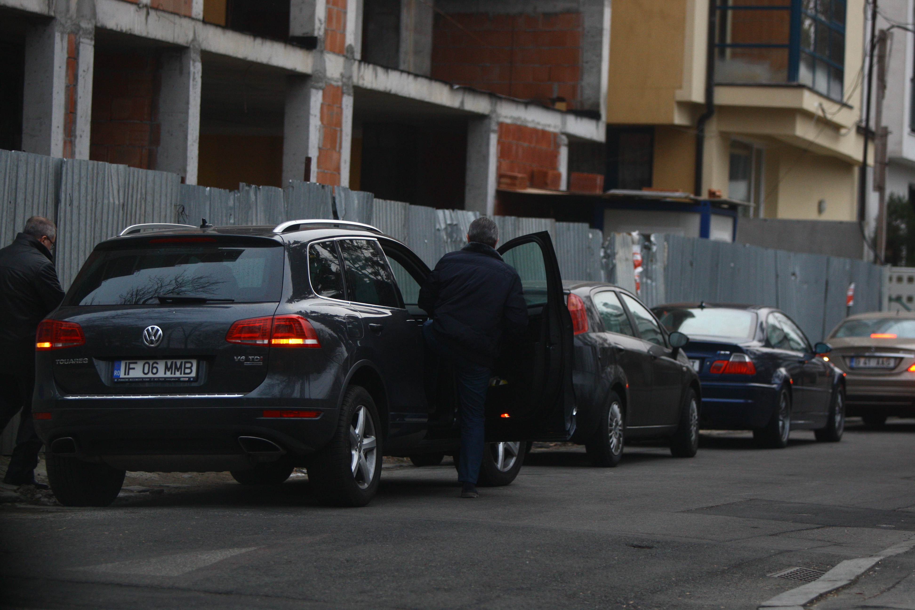 Berceanu a plecat cu masina clientului sau