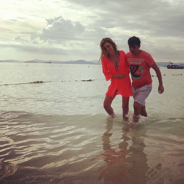 Fotbalistul si sotia lui s-au distrat in cele mai exotice locuri din lume