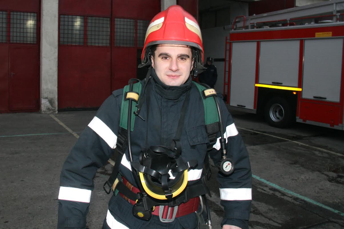 Matei Aexandru lucreaza si ca paramedic la SMURD