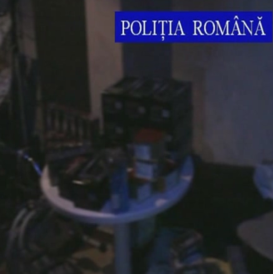 Bombele se vand mai mult pe sub tarabe in complexurile comerciale