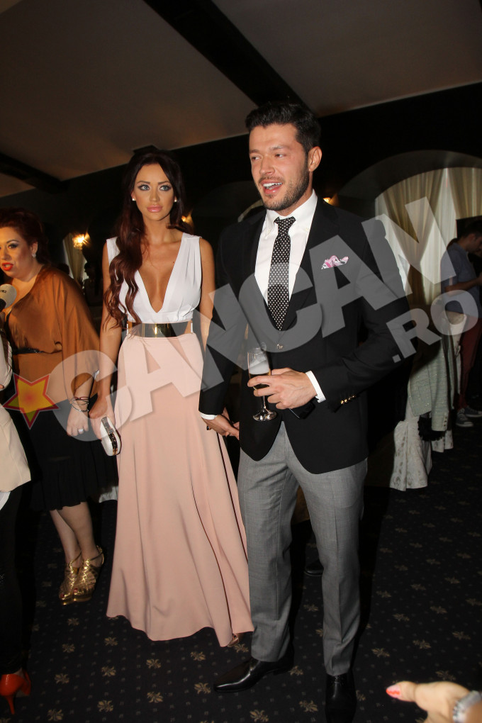 Victor a anuntat ieri ca divorteaza de sotia lui