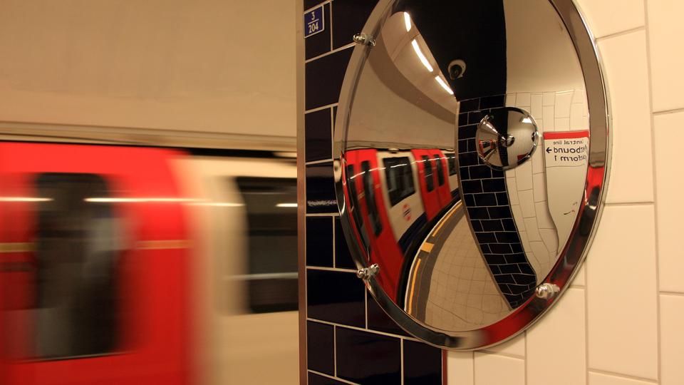 Metroul din Londra este printre cele mai vechi din lume