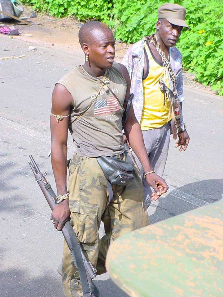 El ne-a povestit despre o misiune in care a fost amenintat de rebeli