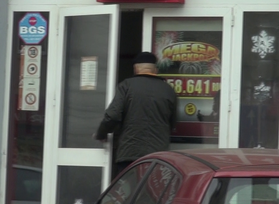 Fostul primar Viorel Lis este un impatimit al pacanelelor