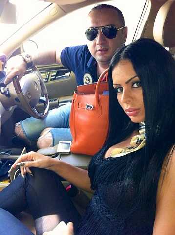 leo de la strehaia si renata