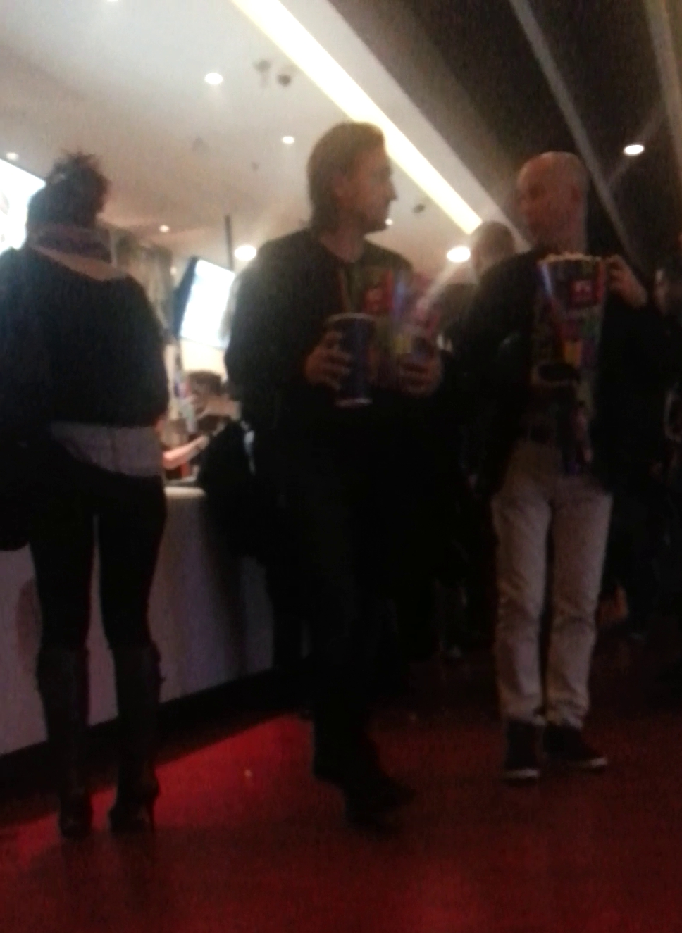 Mugur Mihaescu si sotia - 5