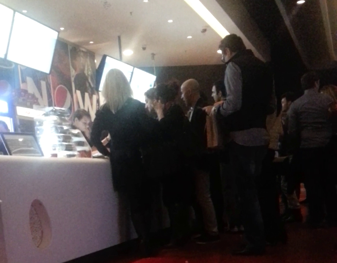 Mugur Mihaescu si sotia - 4