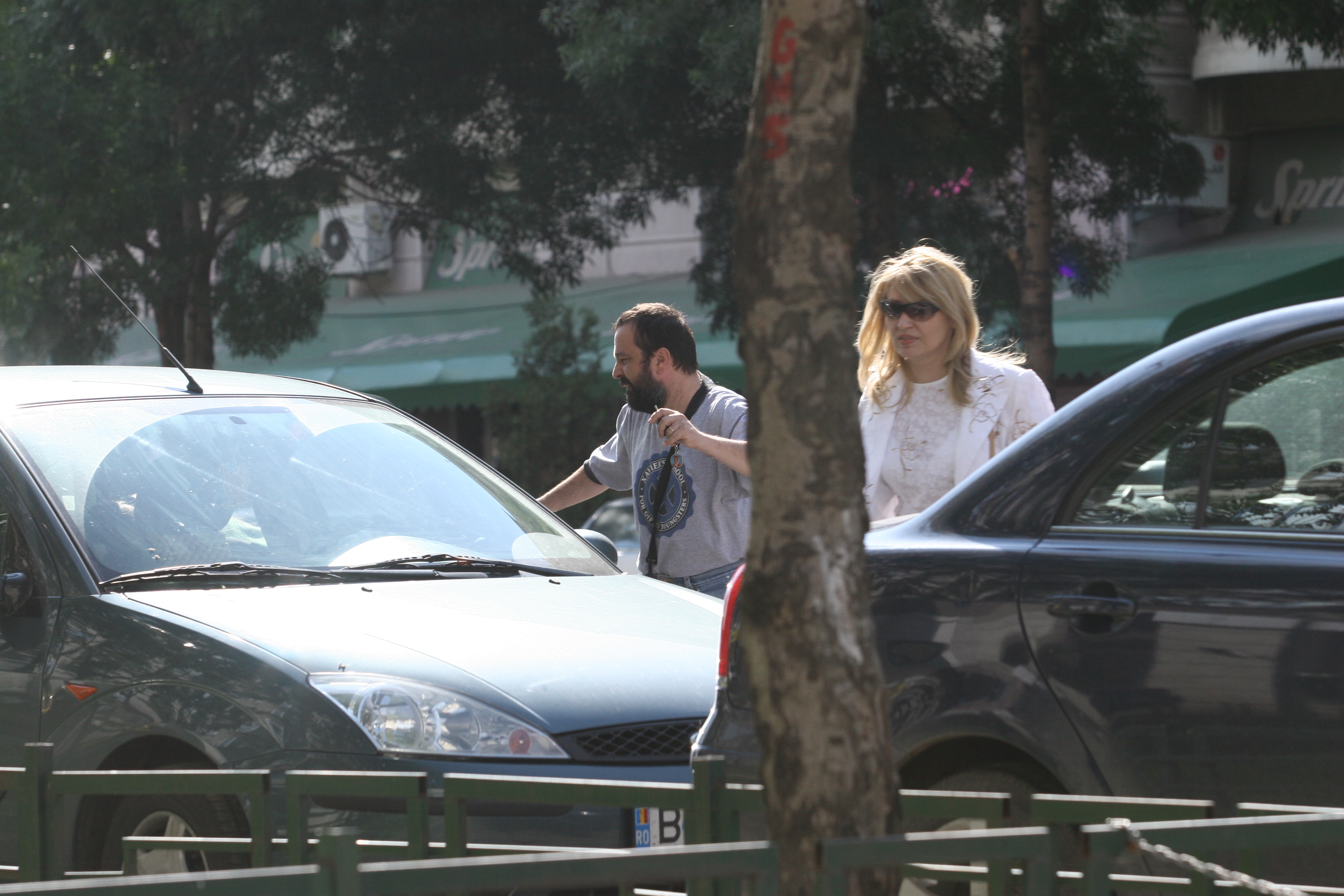 Artisul si fosta sa sotie in vremurile bune