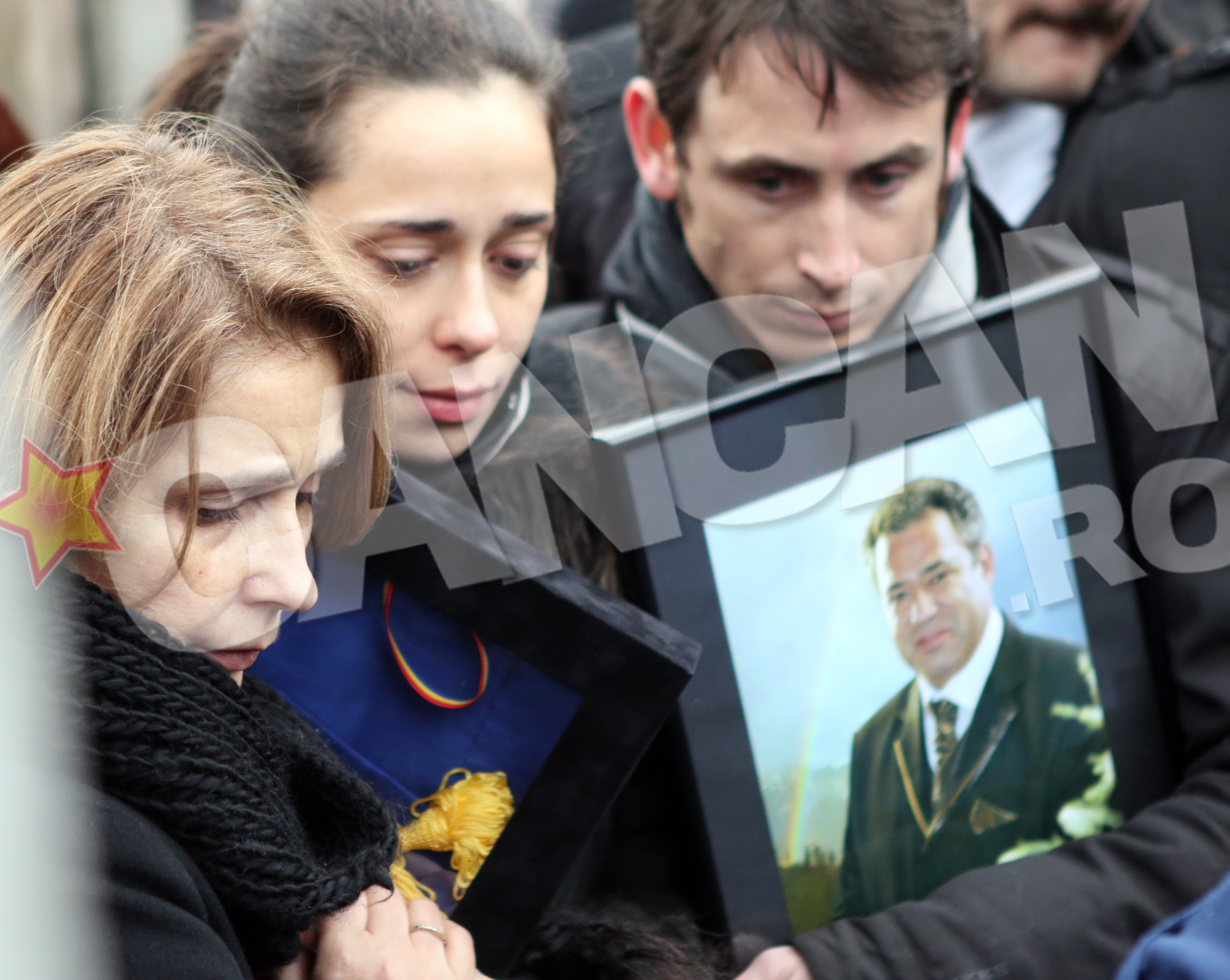 Ginerele lui Iovan a tinut strans la piept poza pilotului pe care-l stima mult