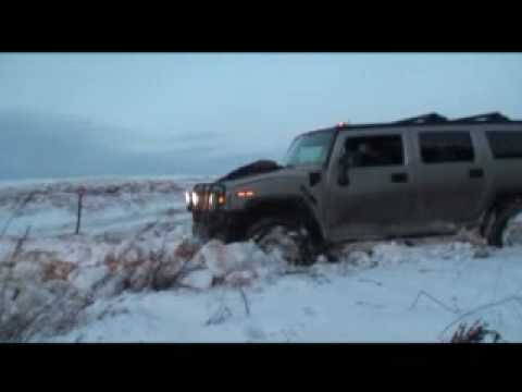 Un sofers-a facut de ras cu Hummer-ul H2