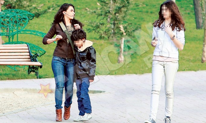 Mihaela a pierdut in instanta custodia ambilor copii