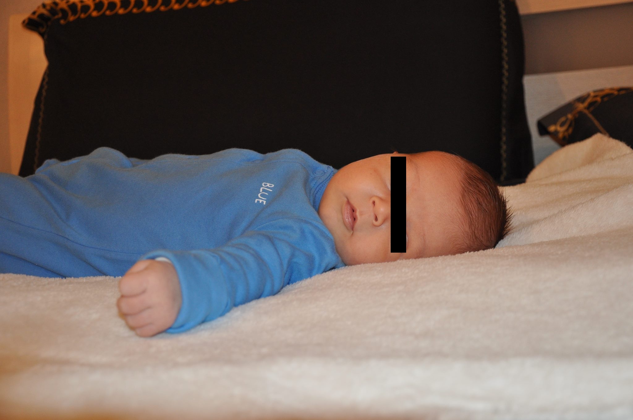 Baiatul Valeriei si al lui Tudor Chiuariu creste pe zi ce trece