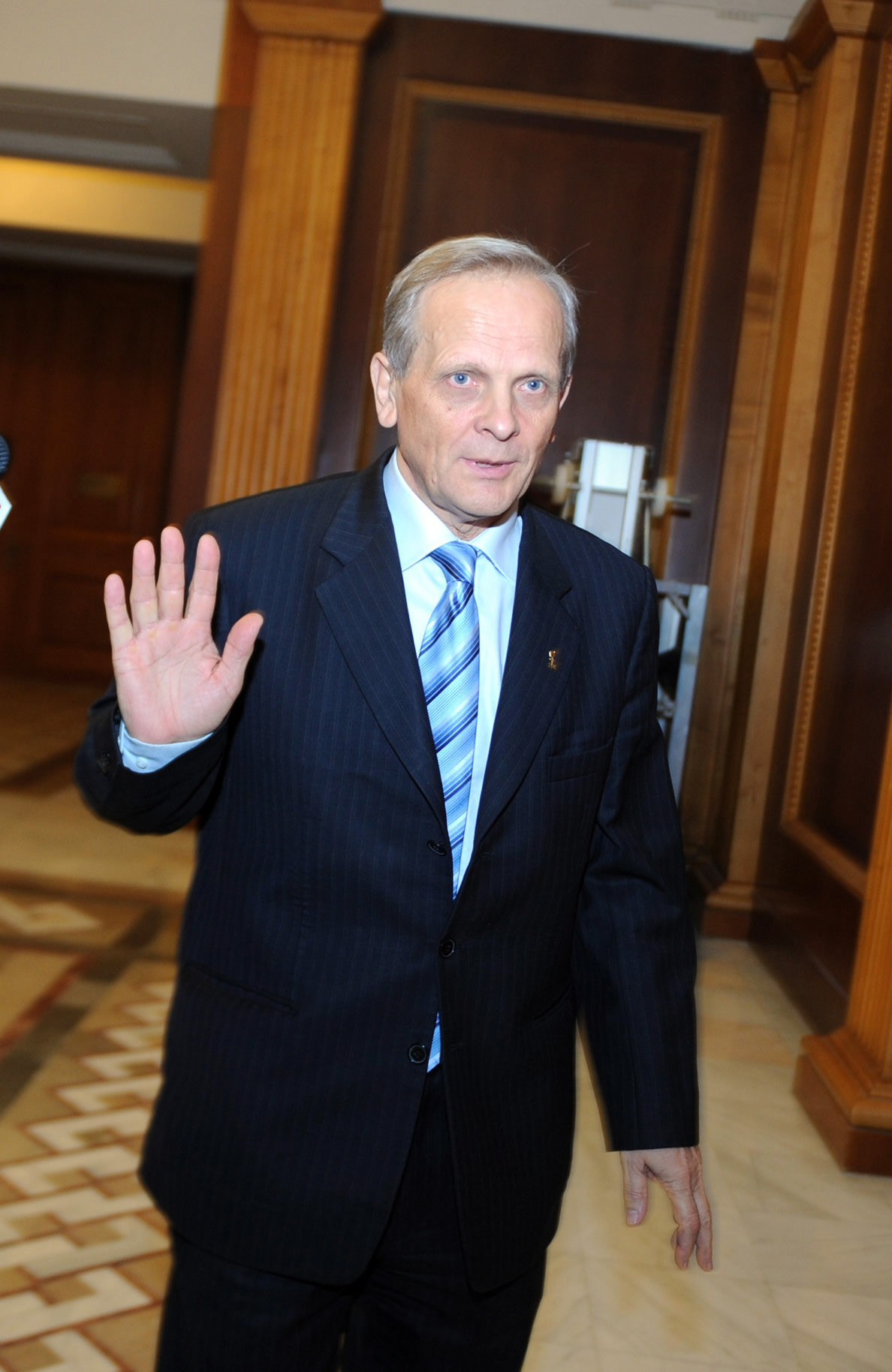 Theodor Stolojan reprezinta Romania in Parlamentul European inca din 2007