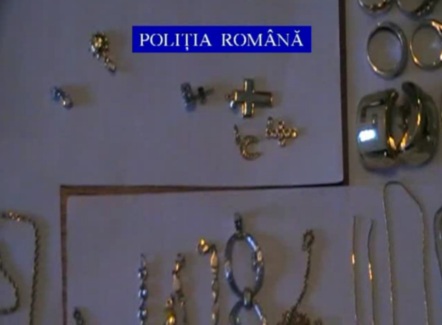 Bijuteriile au fost recuperate