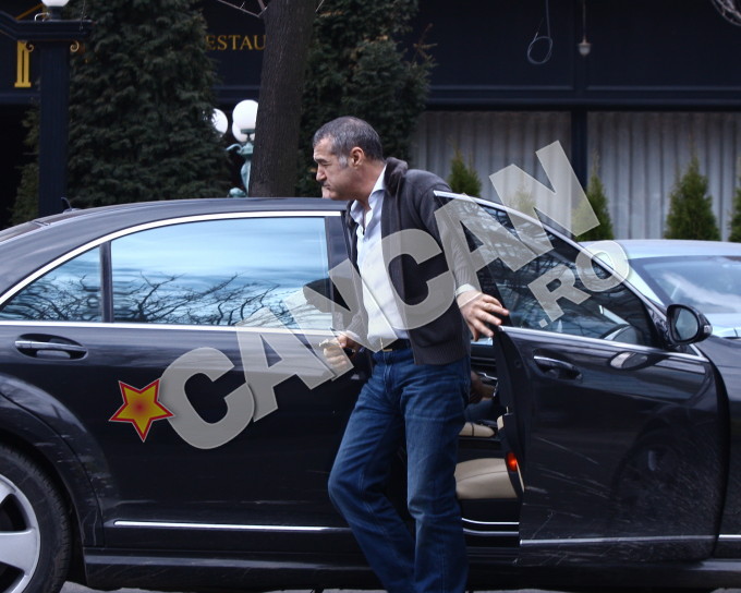 Gigi Becali a mers fara rovinieta