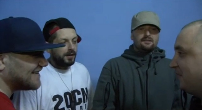 Membrii trupei Parazitii s-au amuzat in prima faza de intrebarile reporterului