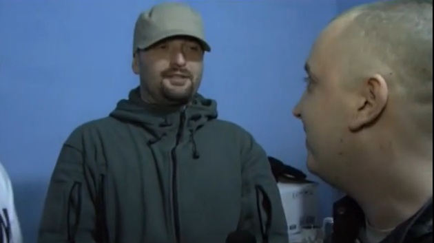 Damaschin a fost jignit de Cheloo si rugat sa paraseasca camera