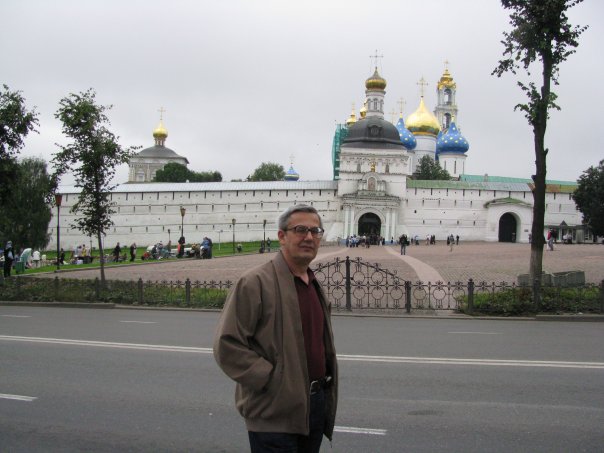 Tatal Ralucai Stroescu cere ca medicul fetei lui sa ajunga dupa gratii